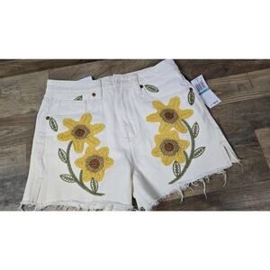 Blank NYC The Reeve Sunflower Floral Embroidered White Denim Shorts 27 New w Tag